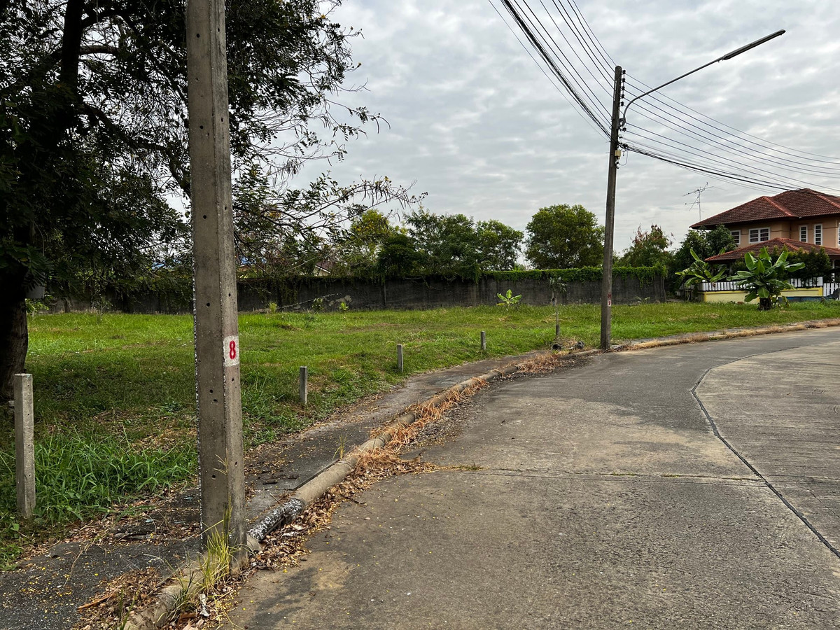 For SaleLandPathum Thani,Rangsit, Thammasat : ✨Awesome!!! Selling at a loss, empty land, The Lagoon Village 3, Pathum Thani✨