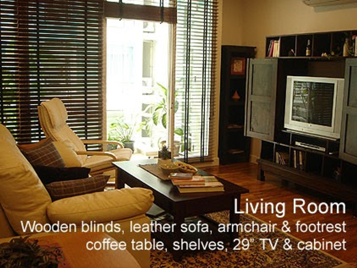 ให้เช่าคอนโดนานา : คอนโดมิเนียมแบบโลว์ไรส์ 2 ห้องนอน 2 ห้องน้ำ ขนาด 88 ตารางเมตร ที่บ้านสิริ สุขุมวิท 10 ให้เช่า ราคา 45,000 บาทต่อเดือน ใกล้สถานีรถไฟฟ้า BTS นานา