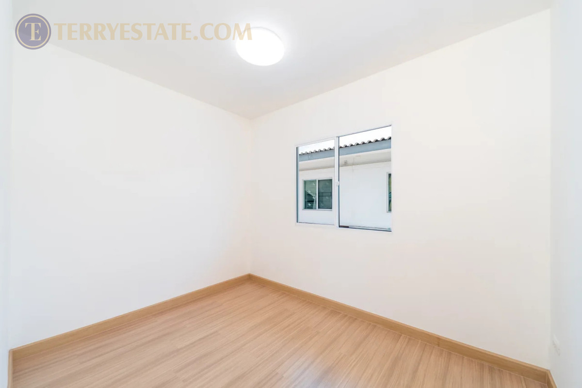 ขายทาวน์โฮมนวมินทร์ รามอินทรา : ขายทาวน์โฮม 2 ชั้น พฤกษา ไพร์ม 94 วัชรพล–สายไหม ขนาด 17.8 ตร.วา บ้านน่าอยู่ บรรยากาศสงบ ใกล้เมือง