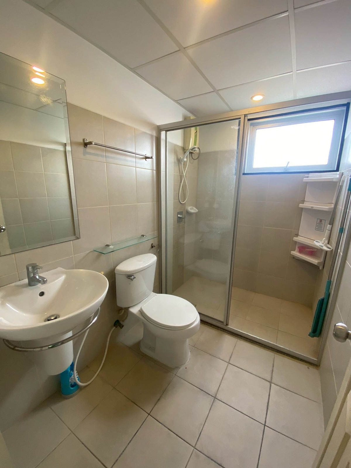 For RentCondoBang kae, Phetkasem : Cheap rent 12,000 baht ** Code 290825-422 ** 1 bedroom - 29th and 14th floors ** Condo Supalai Park Ratchaphruek - Phetkasem ** Next to Bang Wa BTS ** 088-398-3835 MR.BOAT