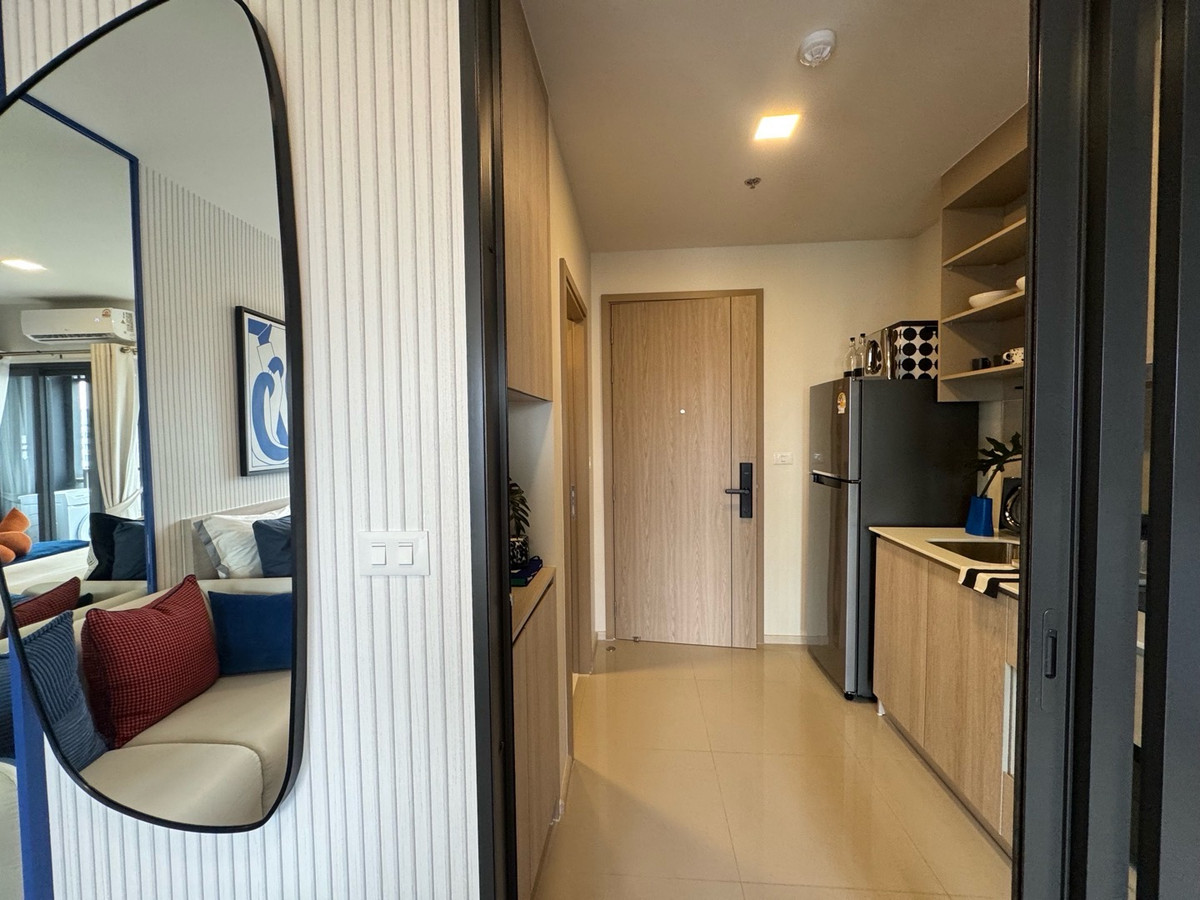 ขายคอนโดวงเวียนใหญ่ เจริญนคร : Flo By Sansiri Studio 24 sq.m.ราคาเริ่มต้น 3.107 MBPhat: 064-642-8664Nui: 094-624-2014