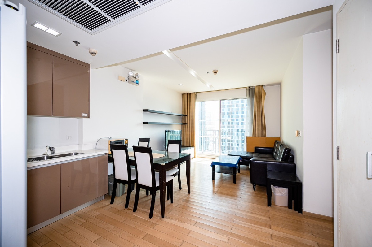For RentCondoSukhumvit, Asoke, Thonglor : Beautiful room 2 bedrooms Siri At Sukhumvit in the heart of ThonglorRent for only 55,000 Baht per month, conveniently located near BTS / MRT