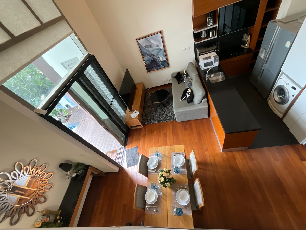 For RentCondoSukhumvit, Asoke, Thonglor : Luxury 2 Bed Condo Ashton Morph 38 in the heart of ThonglorRent only 100,000 THB/month. Close to BTS, convenient transportation!