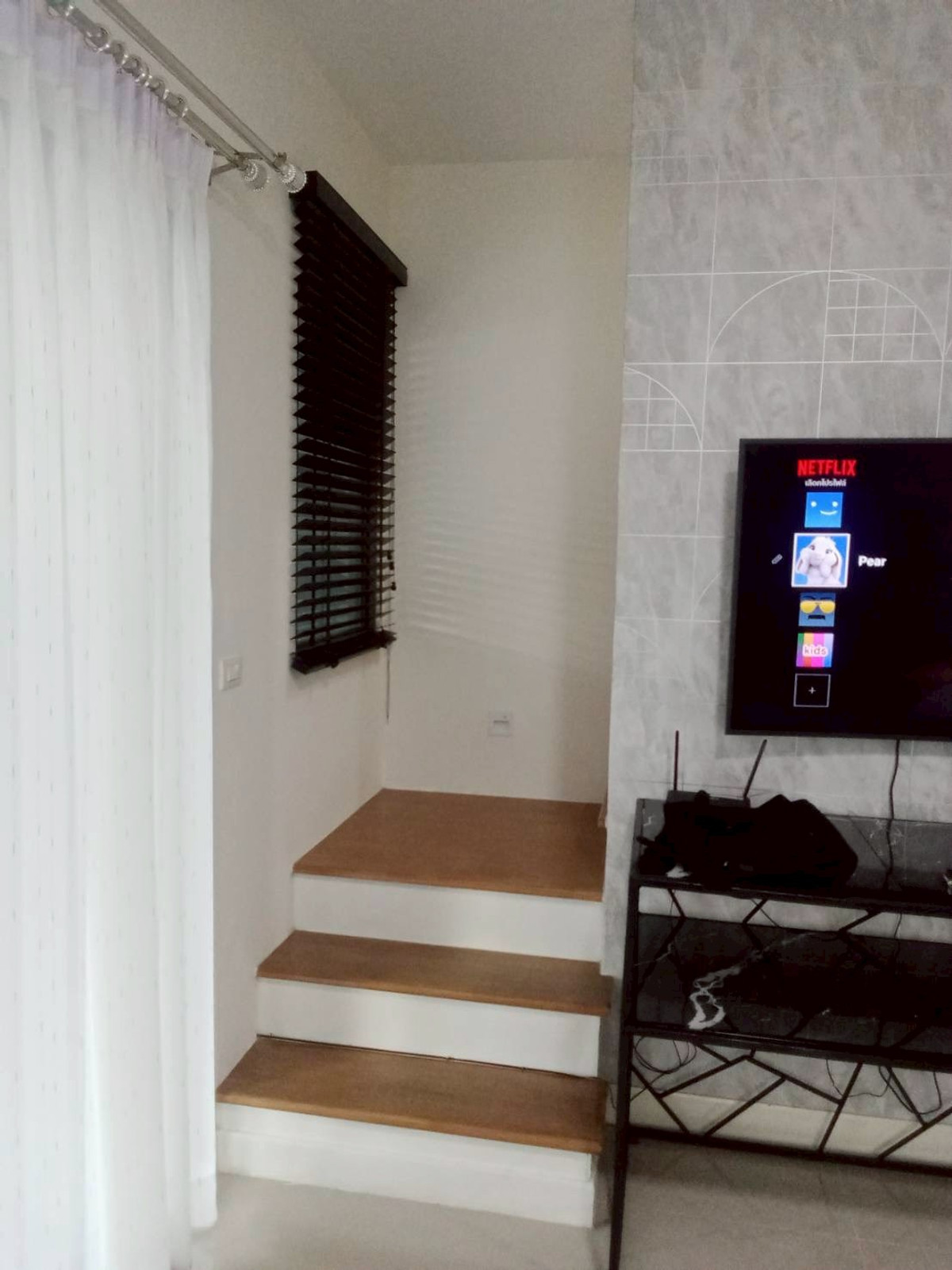 ให้เช่าทาวน์โฮมนนทบุรี บางใหญ่ บางบัวทอง : ทาวน์โฮม หลังมุม ร่มรื่น สไตล์บาหลี อยู่ใกล้ส่วนกลาง มีที่ชาร์จรถ EV ใกล้เซ็นทรัล เวสเกต