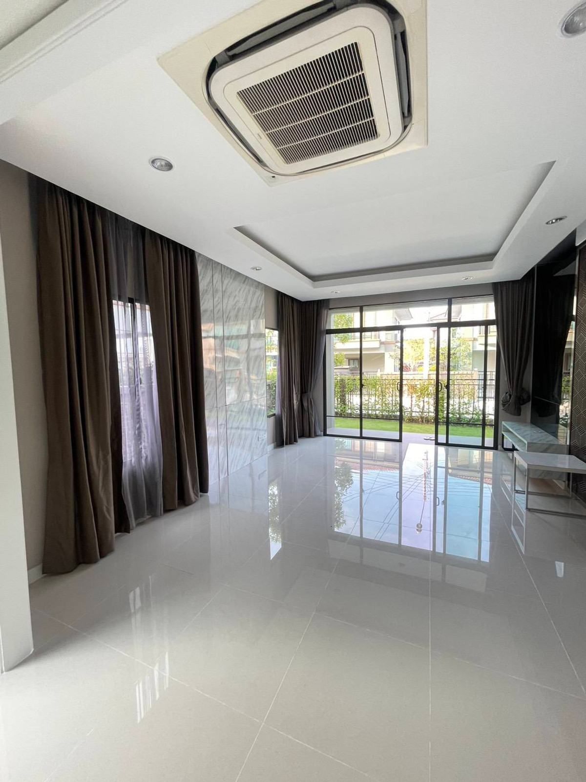 ขายบ้านพัฒนาการ ศรีนครินทร์ : 75ตรว 3นอน5น้ำ บ้านเดี่ยว 2 ชั้น ภัสสร เพรสทีจ บางนา-สุวรรณภูมิ 