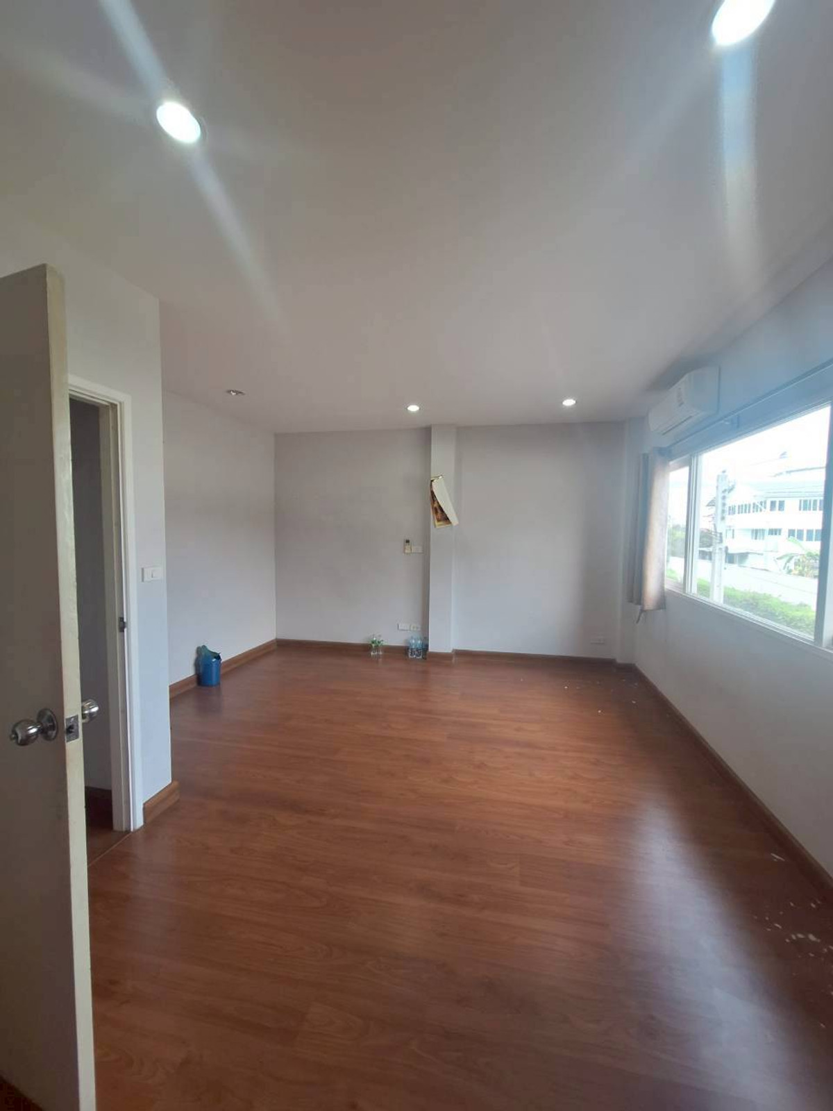 For SaleTownhomeEakachai, Bang Bon : For sale: 2-story townhomes, The Exclusive Sathon Kanlapapruek, The Exclusive Sathon Kanlapapruek, area 24.2 sq m.