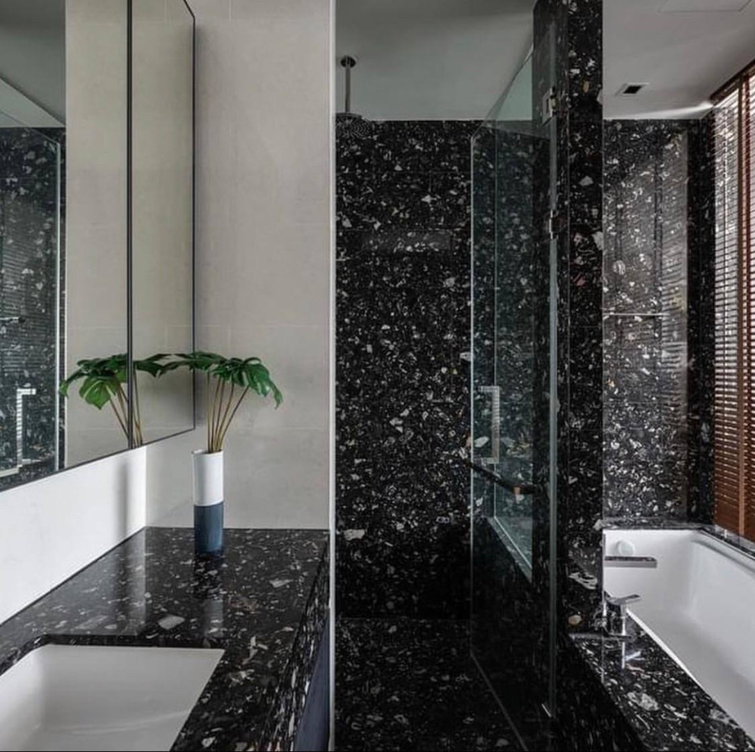 For RentCondoSukhumvit, Asoke, Thonglor : 🔥For Rent Now🔥 Beatnik Sukhumvit 32. Spacious room, south-facing, excellent ventilation, cool and comfortable all day. Fully furnished and ready to move in. Near BTS Thonglor