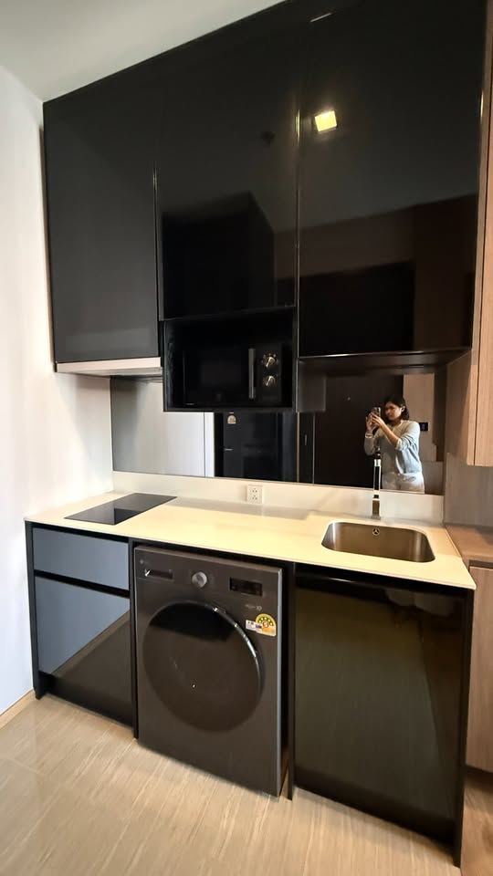 ให้เช่าคอนโดอารีย์ อนุสาวรีย์ : 🔥ให้เช่าด่วน🔥โนเบิล อราวน์ อารีย์ ห้องใหญ่พื้นที่กว้าง เฟอร์นิเจอร์ครบพร้อมเข้าอยู่ ใกล้ BTS อารีย์