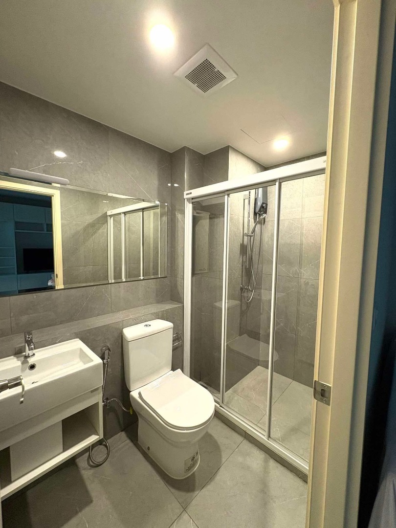 ให้เช่าคอนโดเกษตรศาสตร์ รัชโยธิน : 🔥ให้เช่าด่วน🔥บลู พหลโยธิน 35 ห้องกลางสวย ส่วนตัวสุด เฟอร์นิเจอร์ครบพร้อมเข้าอยู่ 