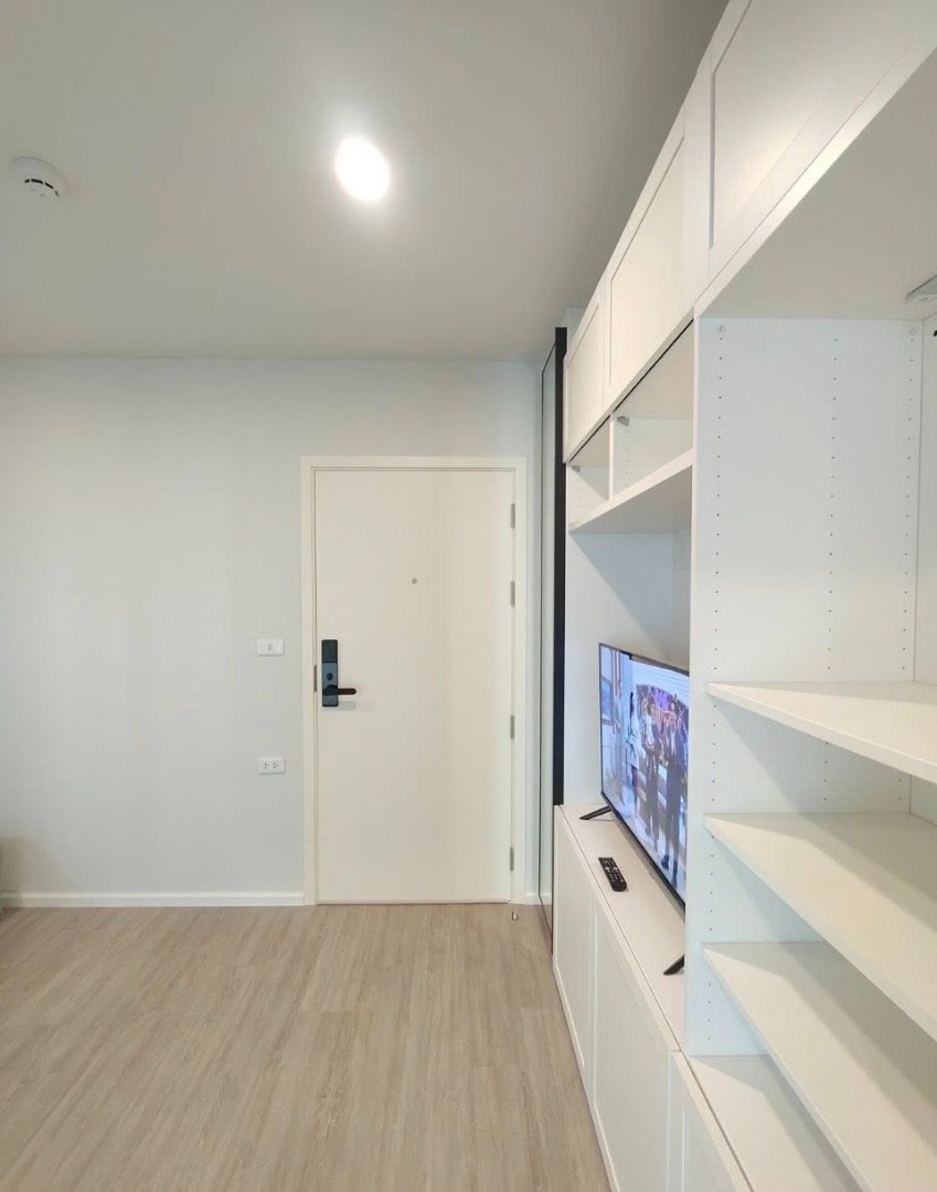 ให้เช่าคอนโดเกษตรศาสตร์ รัชโยธิน : 🔥ให้เช่าด่วน🔥บลู พหลโยธิน 35 ห้องกลางสวย ส่วนตัวสุด เฟอร์นิเจอร์ครบพร้อมเข้าอยู่ 