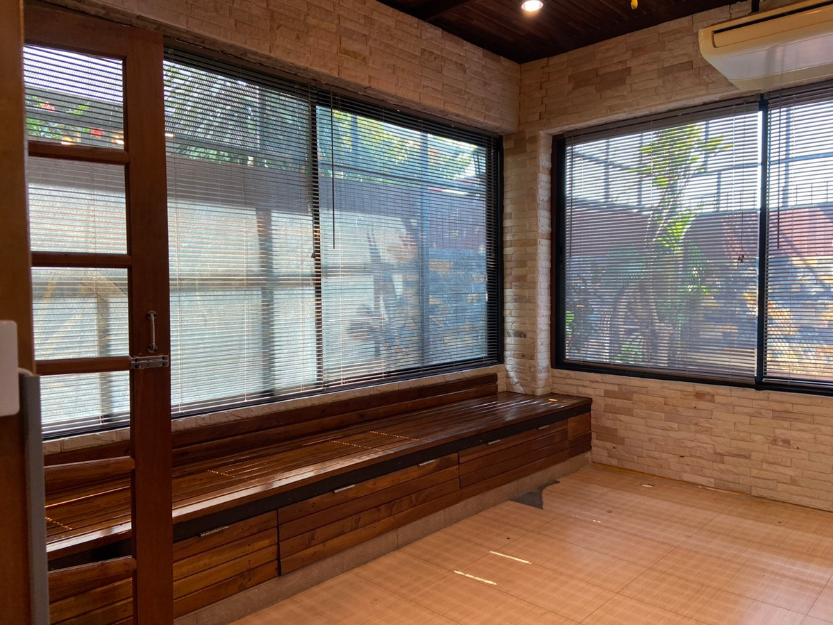 อาคารพาณิชย์ปิ่นเกล้า จรัญสนิทวงศ์ : 🏢 ขาย / ให้เช่า อาคารพาณิชย์ 4.5 ชั้น ห้องริม  ถนนสวนผัก – ตลิ่งชัน | สภาพใหม่ พื้นที่เยอะ ใช้งานได้หลากหลาย (ฟีฟ่า 087-808-3690)