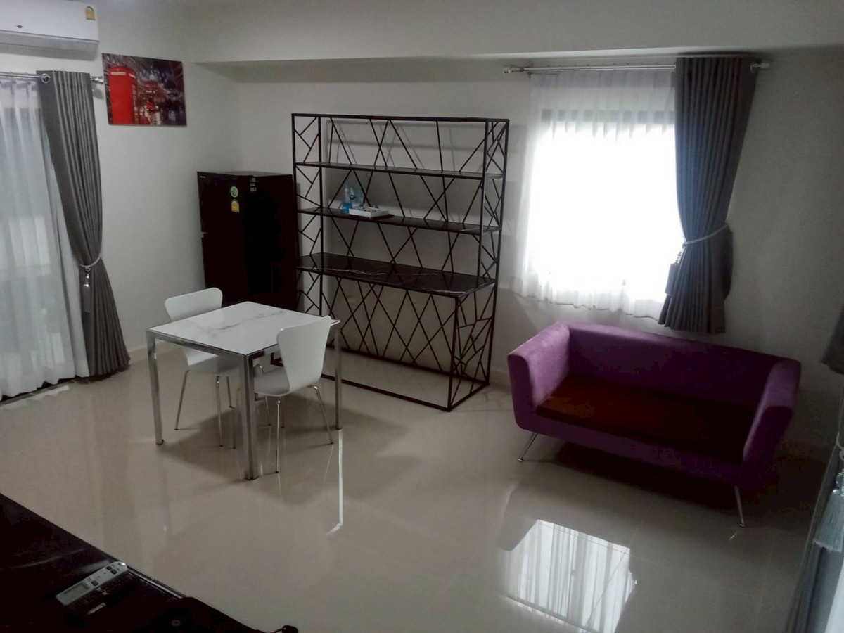 ให้เช่าทาวน์โฮมนนทบุรี บางใหญ่ บางบัวทอง : ทาวน์โฮม หลังมุม ร่มรื่น สไตล์บาหลี อยู่ใกล้ส่วนกลาง มีที่ชาร์จรถ EV ใกล้เซ็นทรัล เวสเกต