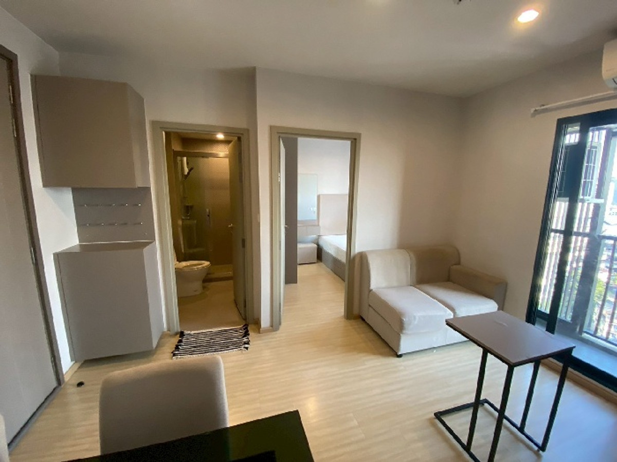 ให้เช่าคอนโดท่าพระ ตลาดพลู วุฒากาศ : เช่าถูก 15,000 บาท ** 2 Bed ** เดอะ ไพรเวซี่ ท่าพระ อินเตอร์เชนจ์ ** ติดรถไฟฟ้า แยกท่าพระ ** 088-398-3835 MR.BOAT