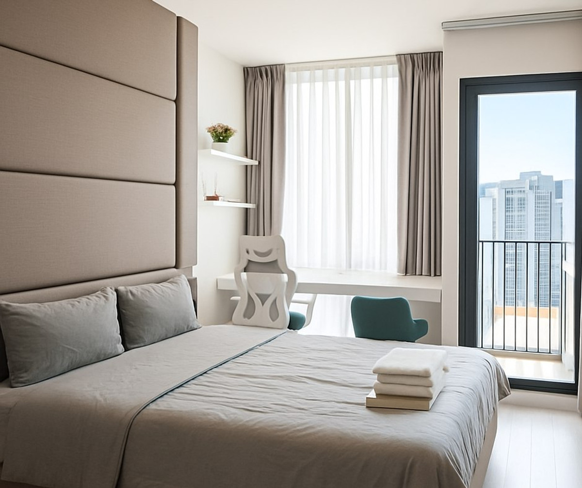 For RentCondoSukhumvit, Asoke, Thonglor : Rent a luxury condo RHYTHM Ekkamai, only 350 m from BTS.1 bedroom 25,000 Baht/month with complete amenities!