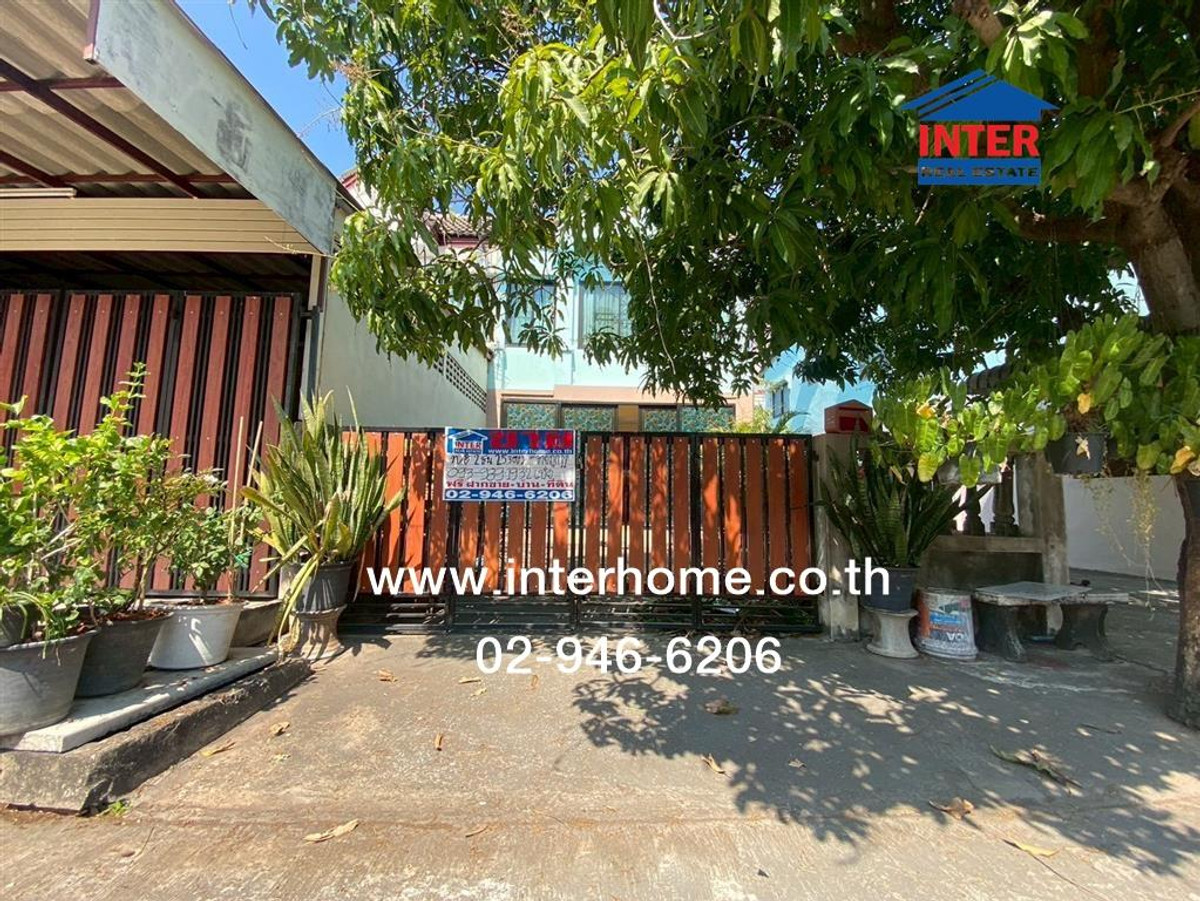 For SaleTownhomePathum Thani,Rangsit, Thammasat : Townhouse, 2 floors, 25.3 sq m., Rueang Rueang House Village 1. Lam Luk Ka-Khlong 4, Lam Luk Ka Road, Sawai Pracharat Road, Lam Luk Ka, Pathum Thani