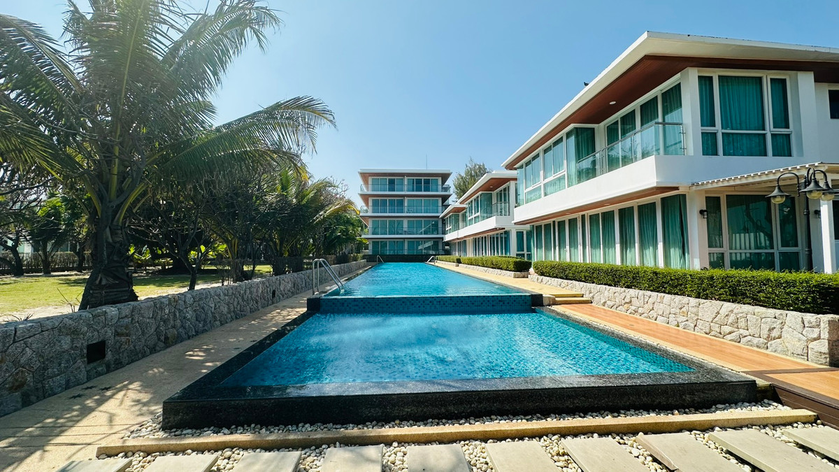 ขายคอนโดหัวหิน ประจวบคีรีขันธ์ : 🌊 ขายคอนโดติดทะเล หาดหัวหิน ตัวเมือง ทำเลหายาก เป็นส่วนตัวสูง เหมาะพักอาศัยจริง