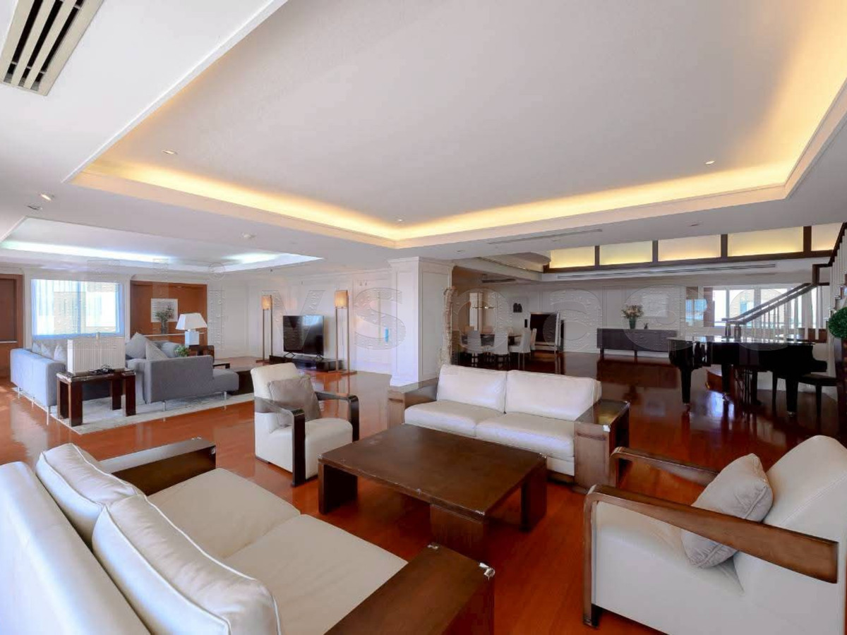 For SaleCondoSukhumvit, Asoke, Thonglor : ▚ LF156ツ For Sale: Las Colinas Asoke – Penthouse Duplex 🥇Ultra-Rare Find! | 698 sqm in the Heart of Asoke CBD | Steps to BTS & MRT | Iconic Luxury