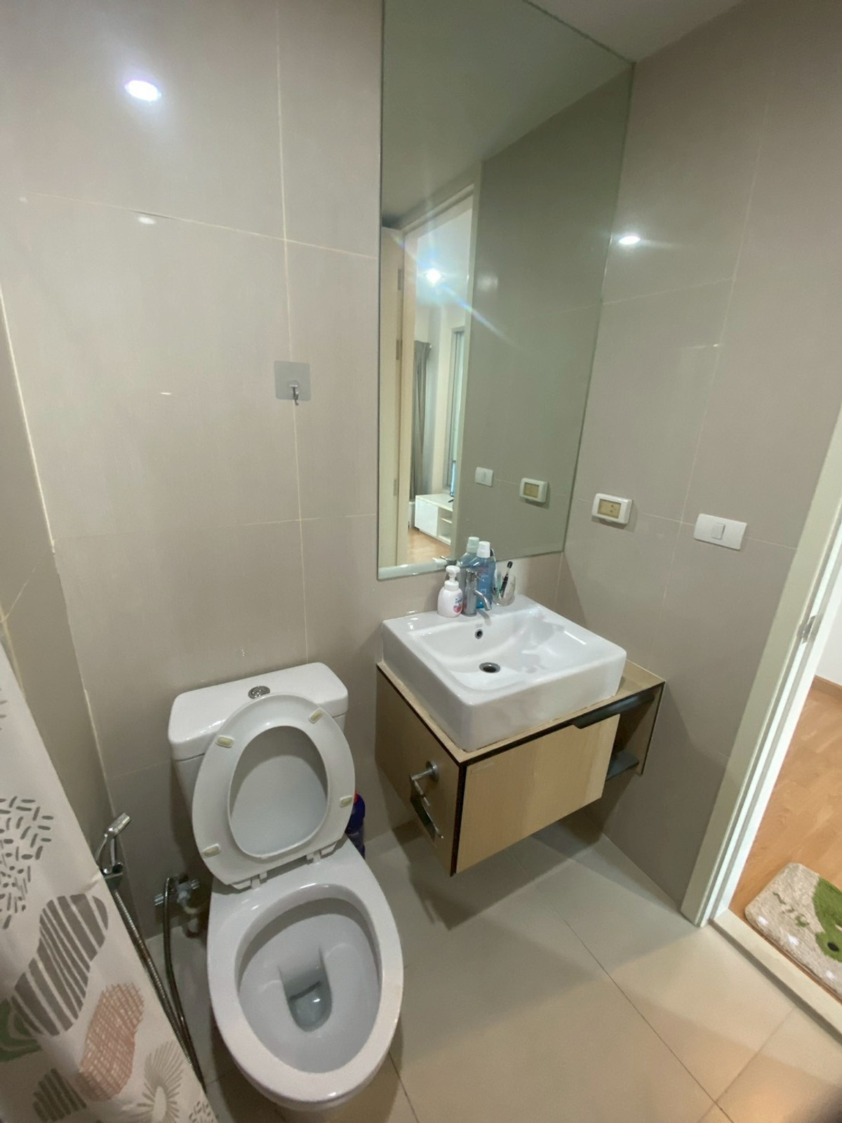 For RentCondoBang kae, Phetkasem : Cheap rent 12,000 baht ** 1 bedroom ** Condo The Parkland Phetkasem ** next to the BTS, second house ** 088-398-3835 MR.BOAT