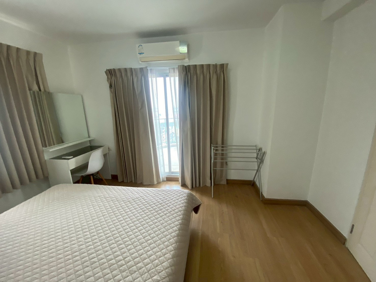 For RentCondoBang kae, Phetkasem : Cheap rent 12,000 baht ** Code 290825-422 ** 1 bedroom - 29th and 14th floors ** Condo Supalai Park Ratchaphruek - Phetkasem ** Next to Bang Wa BTS ** 088-398-3835 MR.BOAT