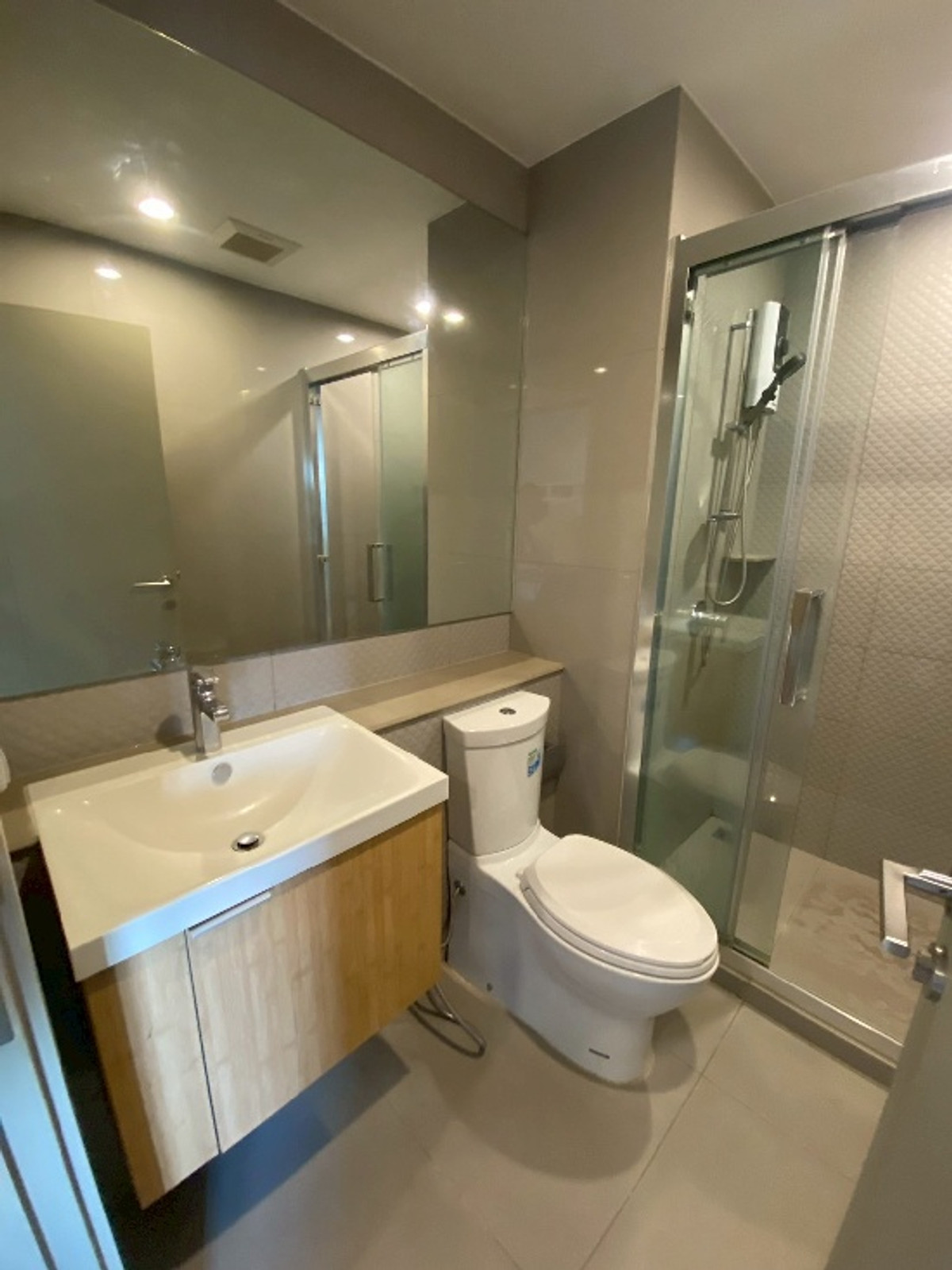 ให้เช่าคอนโดท่าพระ ตลาดพลู วุฒากาศ : เช่าถูก 15,000 บาท ** 2 Bed ** เดอะ ไพรเวซี่ ท่าพระ อินเตอร์เชนจ์ ** ติดรถไฟฟ้า แยกท่าพระ ** 088-398-3835 MR.BOAT