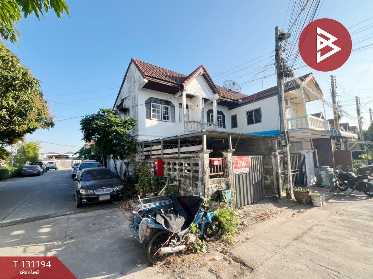 For SaleTownhomeChachoengsao : Townhouse for sale Burapha City Village, Bang Wua, Chachoengsao