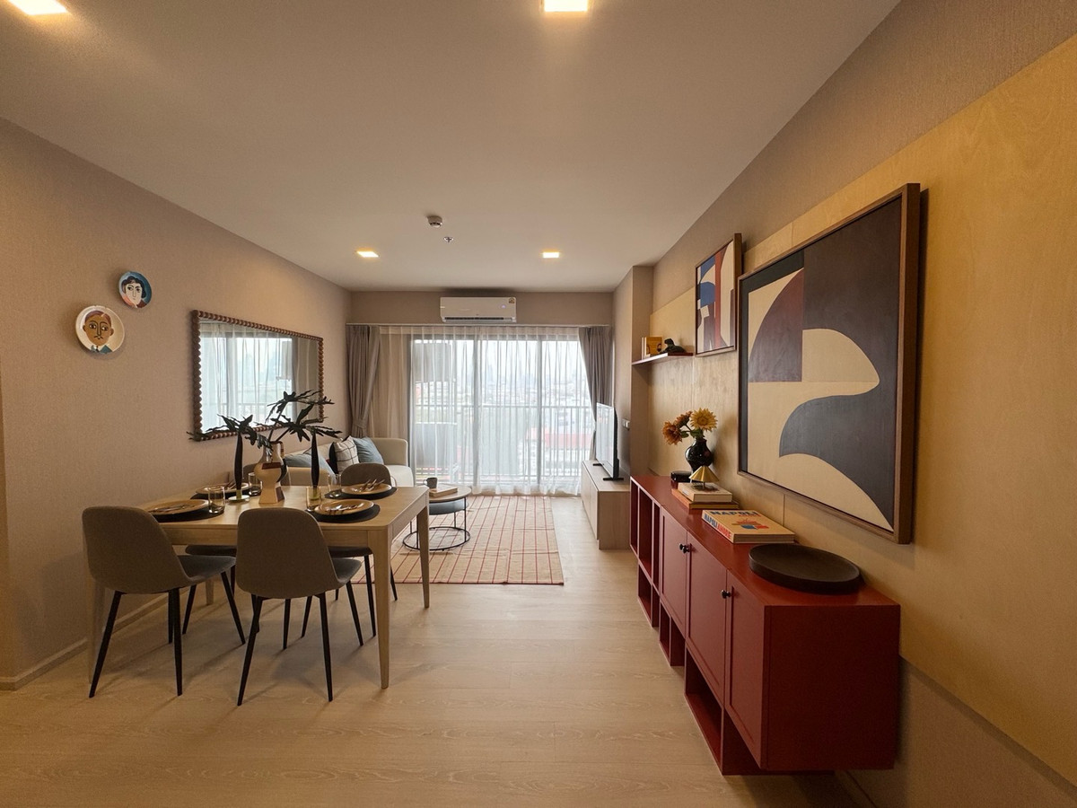 ขายคอนโดวงเวียนใหญ่ เจริญนคร : Flo By Sansiri 2Bed 2Bath 51 sq.m.
ราคาเริ่มต้น 7.107 MB
Phat: 064-642-8664
Nui: 094-624-2014