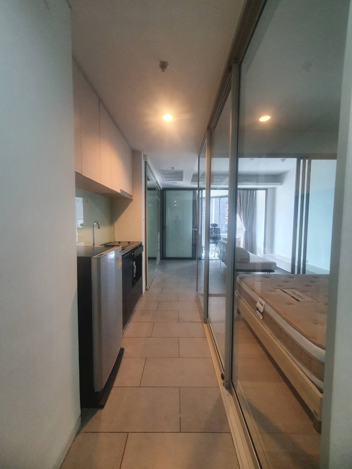 ขายคอนโดอารีย์ อนุสาวรีย์ : 🚨ดีลพิเศษ🚨 คอนโด 1 ห้องนอน ใกล้ BTS ราชครู | ใช้ชีวิตเมืองอย่างมีสไตล์ในย่านอารีย์ - U5633517