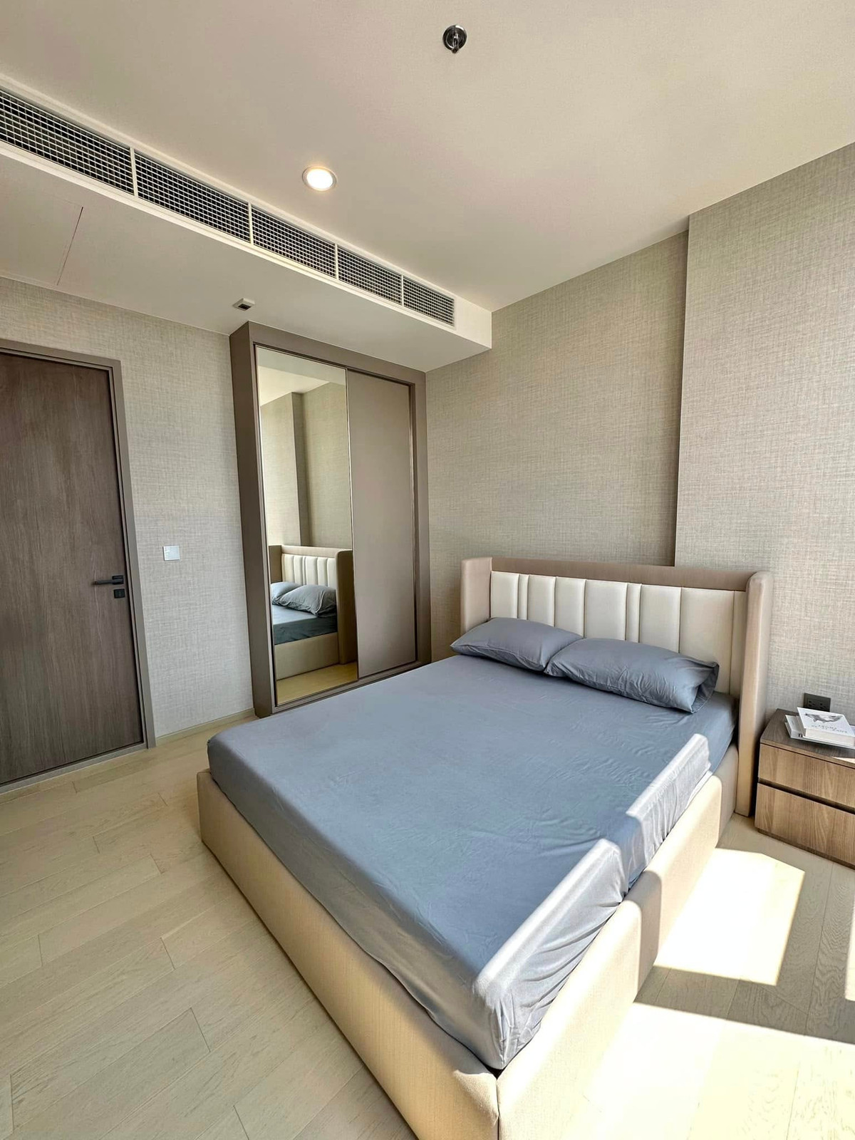 For RentCondoRatchathewi,Phayathai : 🔥Rent!!🔥 Code PR645 Condo THE EXTRO Phayathai - Rangnam