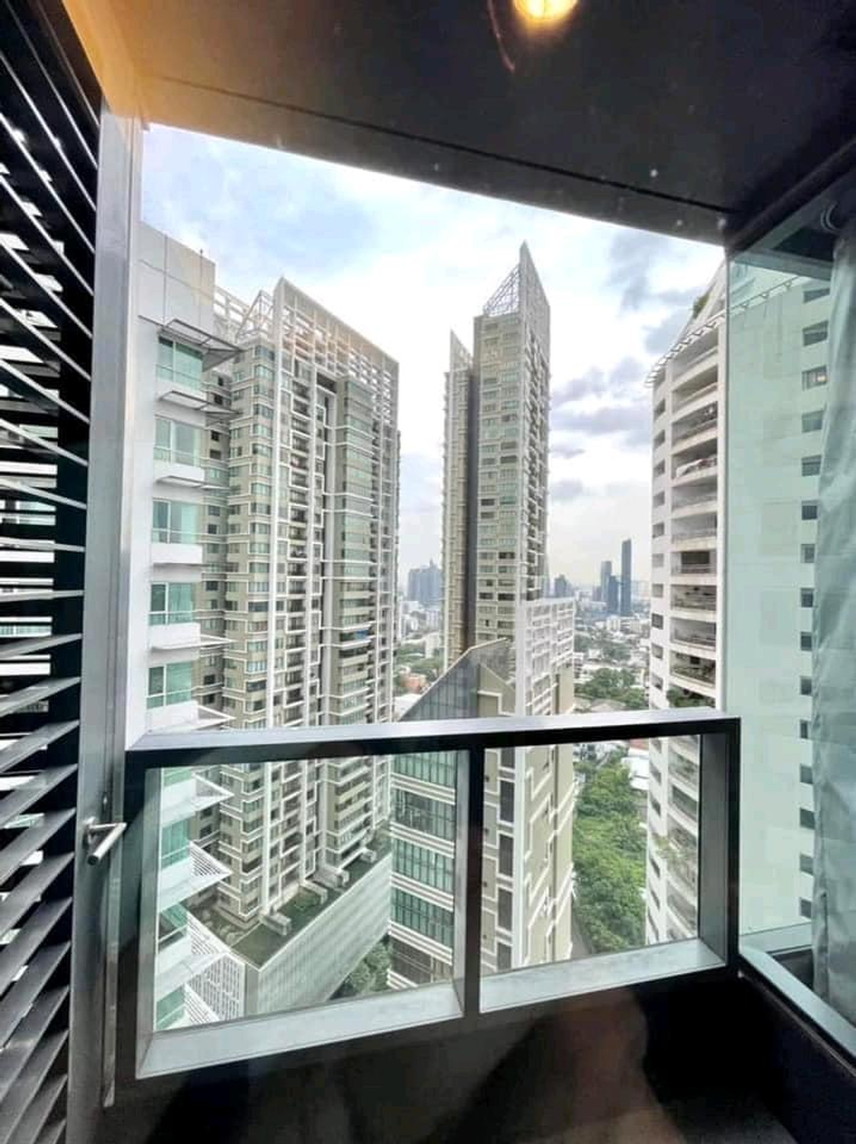 For RentCondoSukhumvit, Asoke, Thonglor : 📌For RENT | The Lumpini 24 - 1BR (30 sqm) 25,000 THB/month
