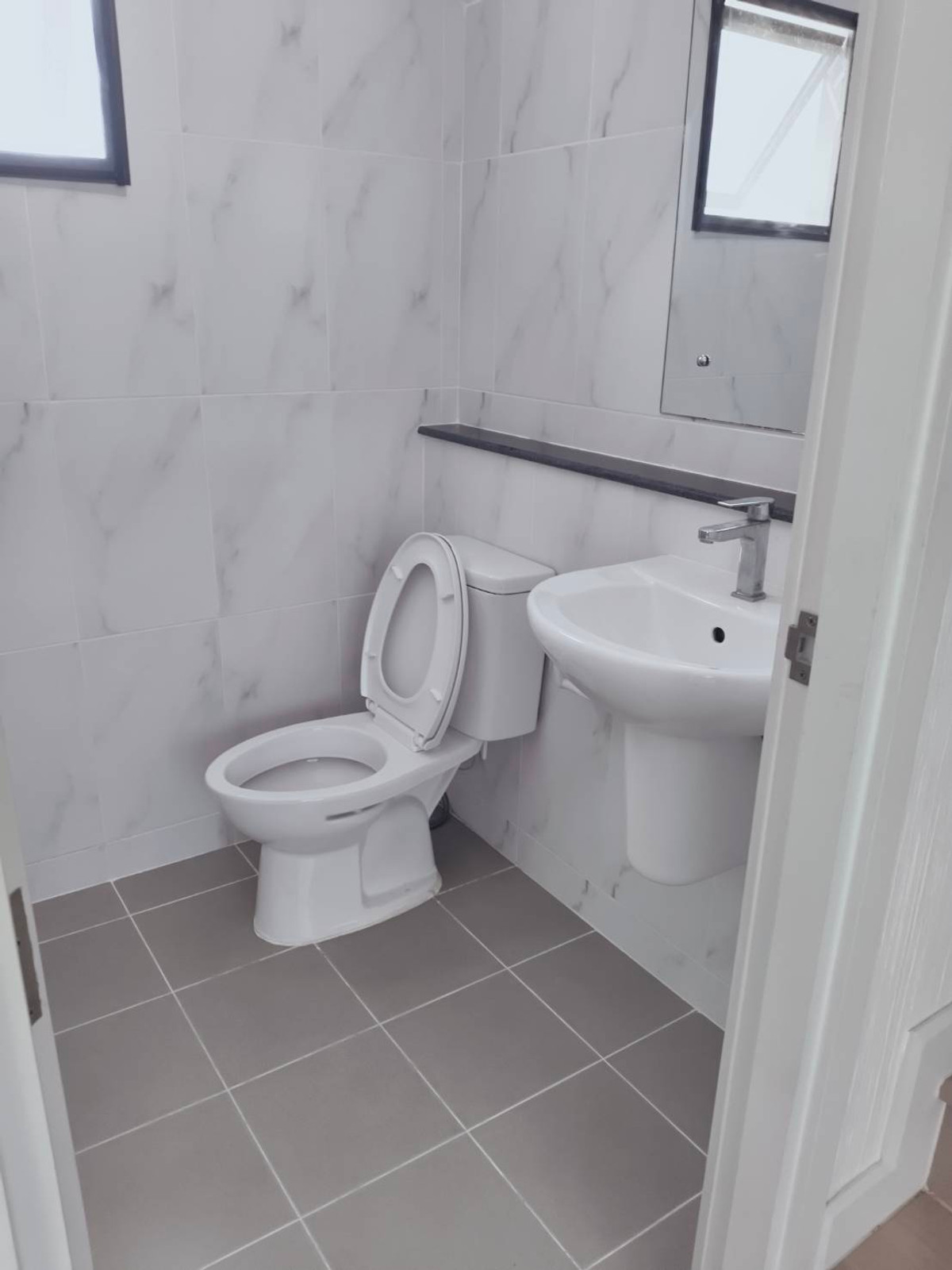 ให้เช่าบ้านปทุมธานี รังสิต ธรรมศาสตร์ : บ้านเดี่ยว เฟอร์นิเจอร์ครบ อำเภอเมืองปทุม 3ห้องนอน 