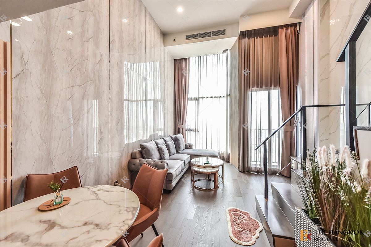 For SaleCondoRatchathewi,Phayathai : 🌆 Modern Loft-Style 2 Bedroom Fully Furnished - Park Origin Ratchathewi 🚆 Near BTS Ratchathewi