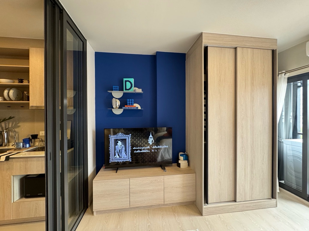 ขายคอนโดวงเวียนใหญ่ เจริญนคร : Flo By Sansiri Studio 24 sq.m.ราคาเริ่มต้น 3.107 MBPhat: 064-642-8664Nui: 094-624-2014