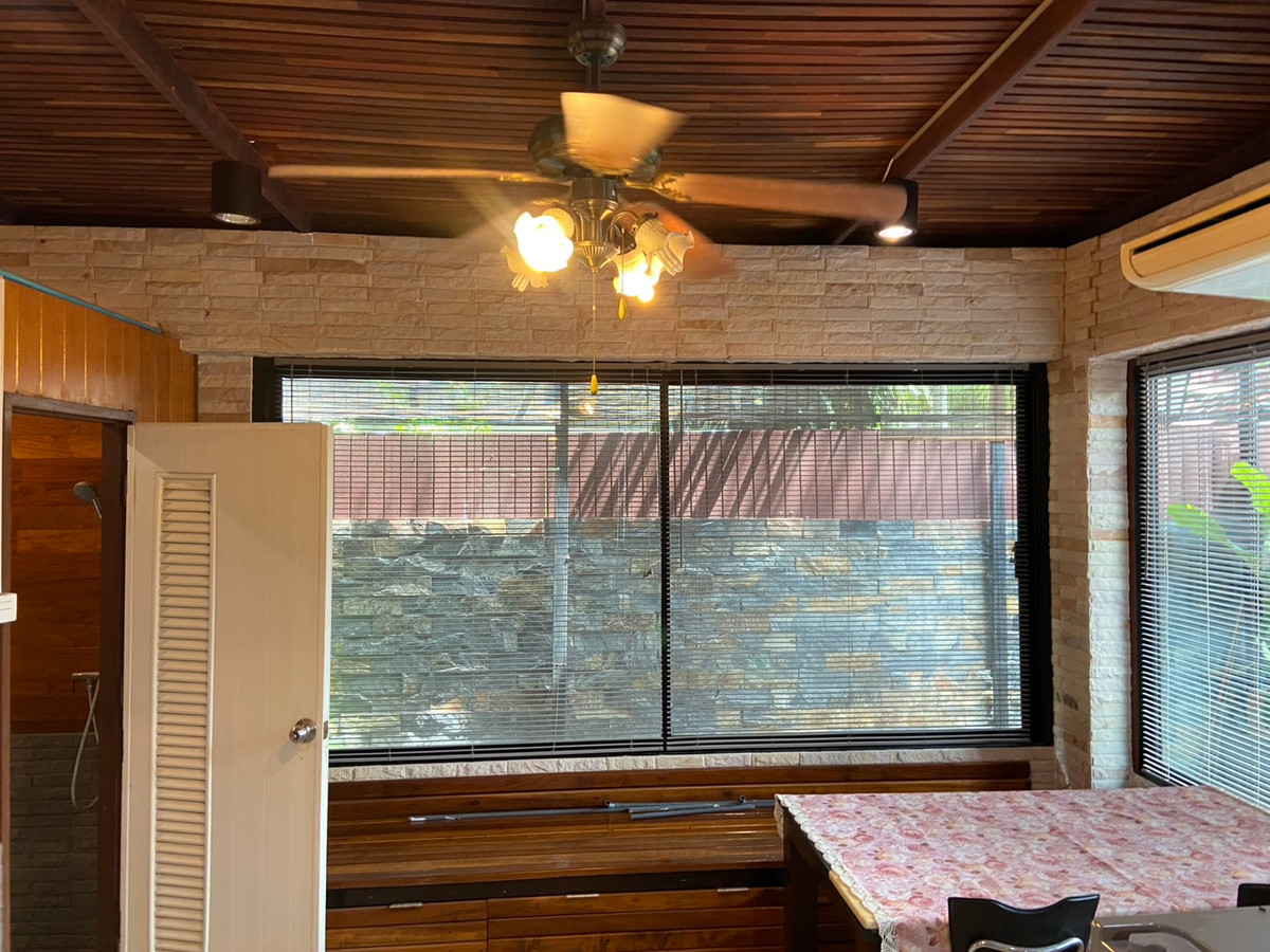 อาคารพาณิชย์ปิ่นเกล้า จรัญสนิทวงศ์ : 🏢 ขาย / ให้เช่า อาคารพาณิชย์ 4.5 ชั้น ห้องริม  ถนนสวนผัก – ตลิ่งชัน | สภาพใหม่ พื้นที่เยอะ ใช้งานได้หลากหลาย (ฟีฟ่า 087-808-3690)