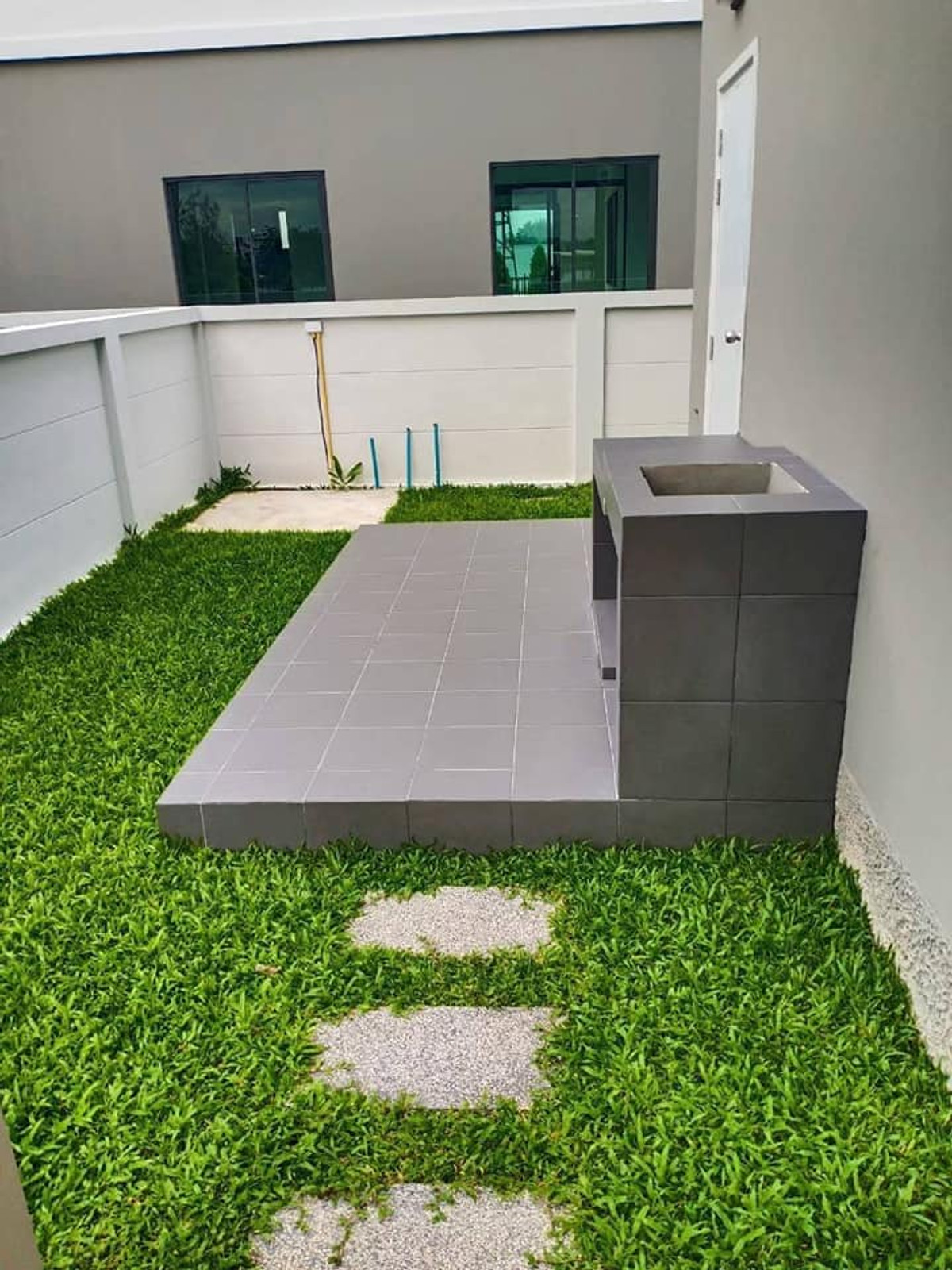 ให้เช่าบ้านปทุมธานี รังสิต ธรรมศาสตร์ : บ้านเดี่ยว เฟอร์นิเจอร์ครบ อำเภอเมืองปทุม 3ห้องนอน 