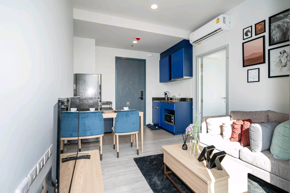 CondoSukhumvit, Asoke, Thonglor : Urgent Sale/Rent XT Ekkamai close to BTS Ekkamai 