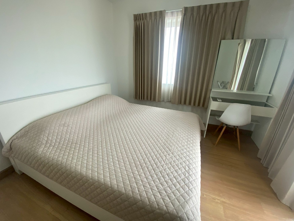 For RentCondoBang kae, Phetkasem : Cheap rent 12,000 baht ** Code 290825-422 ** 1 bedroom - 29th and 14th floors ** Condo Supalai Park Ratchaphruek - Phetkasem ** Next to Bang Wa BTS ** 088-398-3835 MR.BOAT