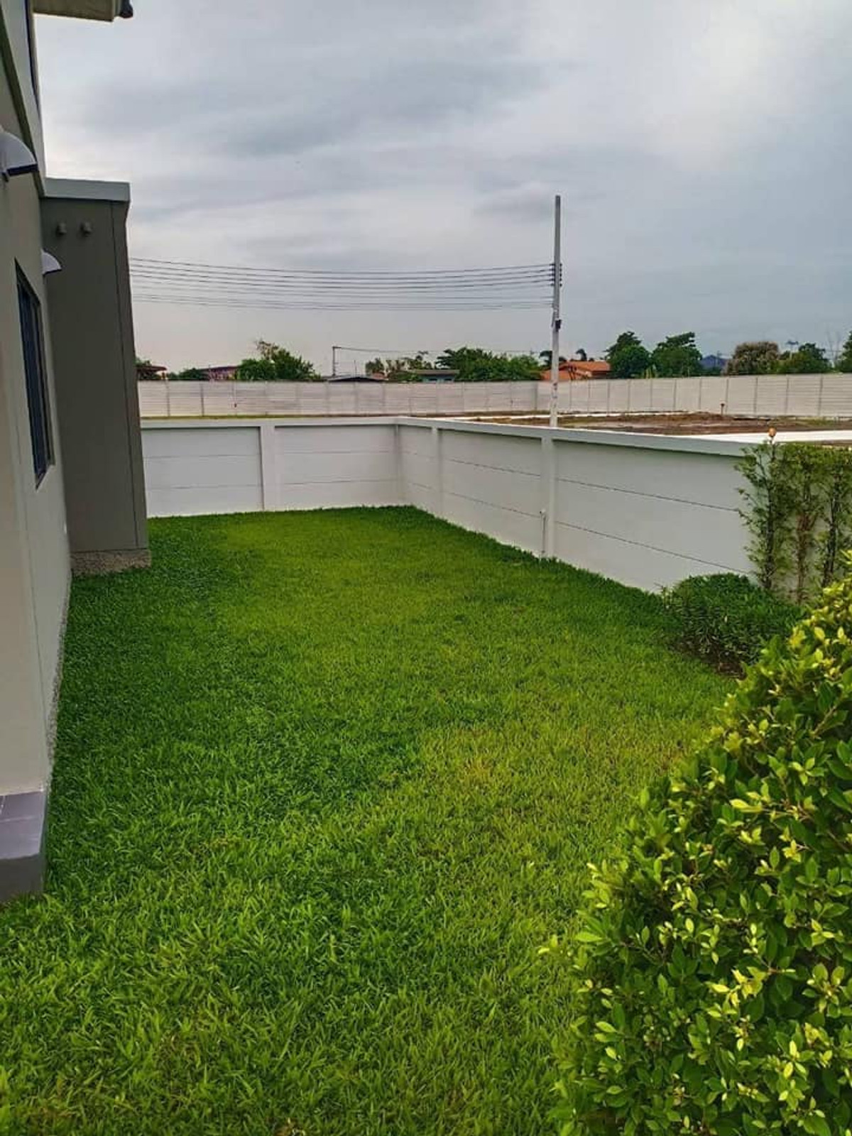 ให้เช่าบ้านปทุมธานี รังสิต ธรรมศาสตร์ : บ้านเดี่ยว เฟอร์นิเจอร์ครบ อำเภอเมืองปทุม 3ห้องนอน 