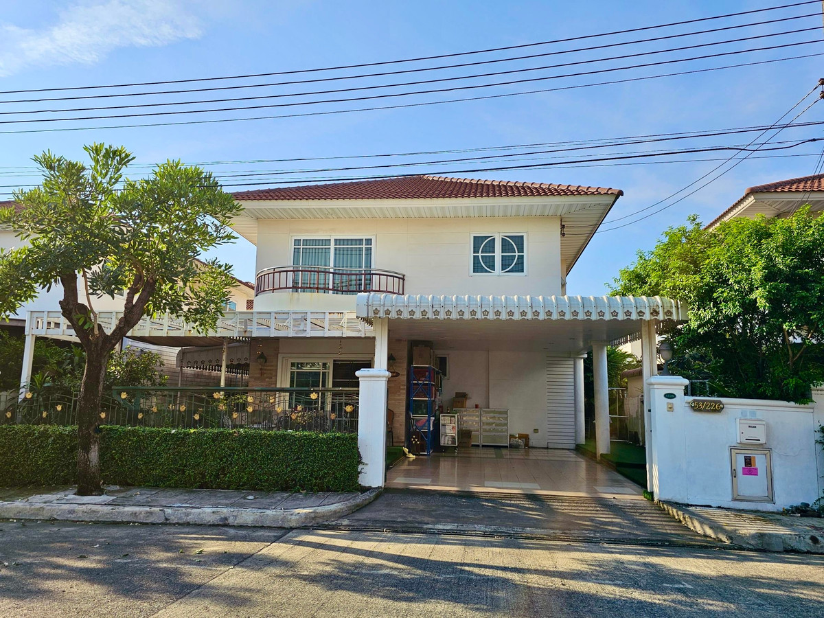 For SaleHousePathum Thani,Rangsit, Thammasat : For Sale: 2-Storey Detached House at Supalai Garden Ville Wongwaen–Lam Luk Ka Klong 3 Spacious home with a generous land size and functional layout, ideal for families seeking comfort, privacy, and great value in a growing residential area with convenient