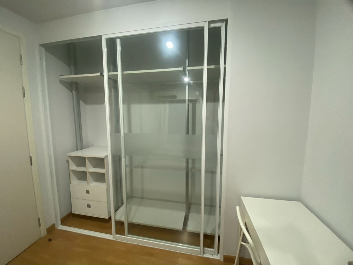 For RentCondoBang kae, Phetkasem : Cheap rent 12,000 baht ** 1 bedroom ** Condo The Parkland Phetkasem ** next to the BTS, second house ** 088-398-3835 MR.BOAT