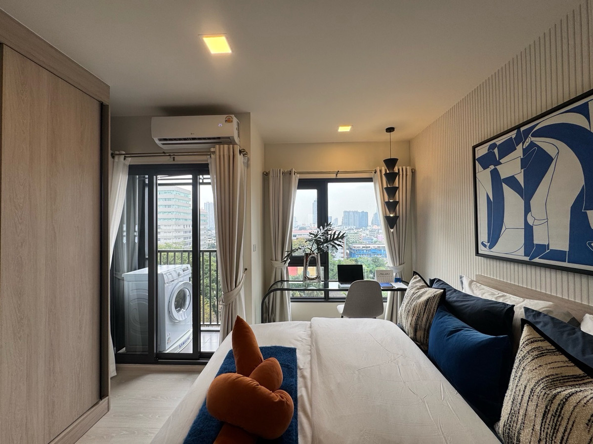 For SaleCondoWongwianyai, Charoennakor : Flo By Sansiri Studio 24 sq.m.
Starting price 3.107 MB
Phat: 064-642-8664
Nui: 094-624-2014