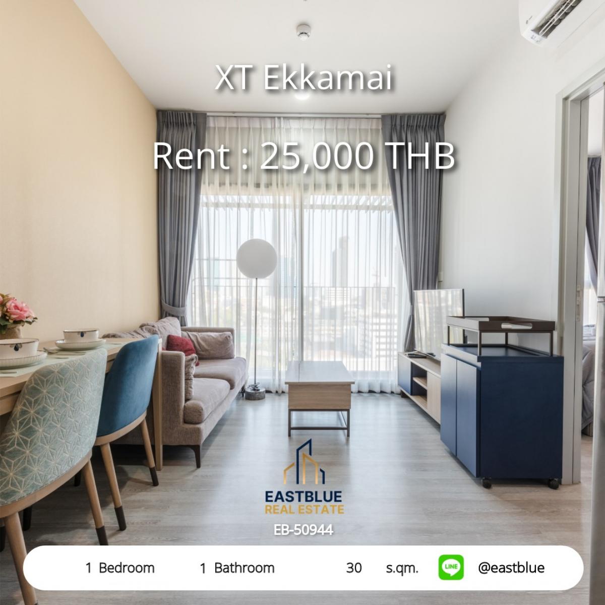 For RentCondoSukhumvit, Asoke, Thonglor : Rent XT Ekkamai 1 bedroom near Ekkamai BTS for only 25,000 baht/month
Fully equipped with everything, living area of 30 sq.m. with luxurious amenities!