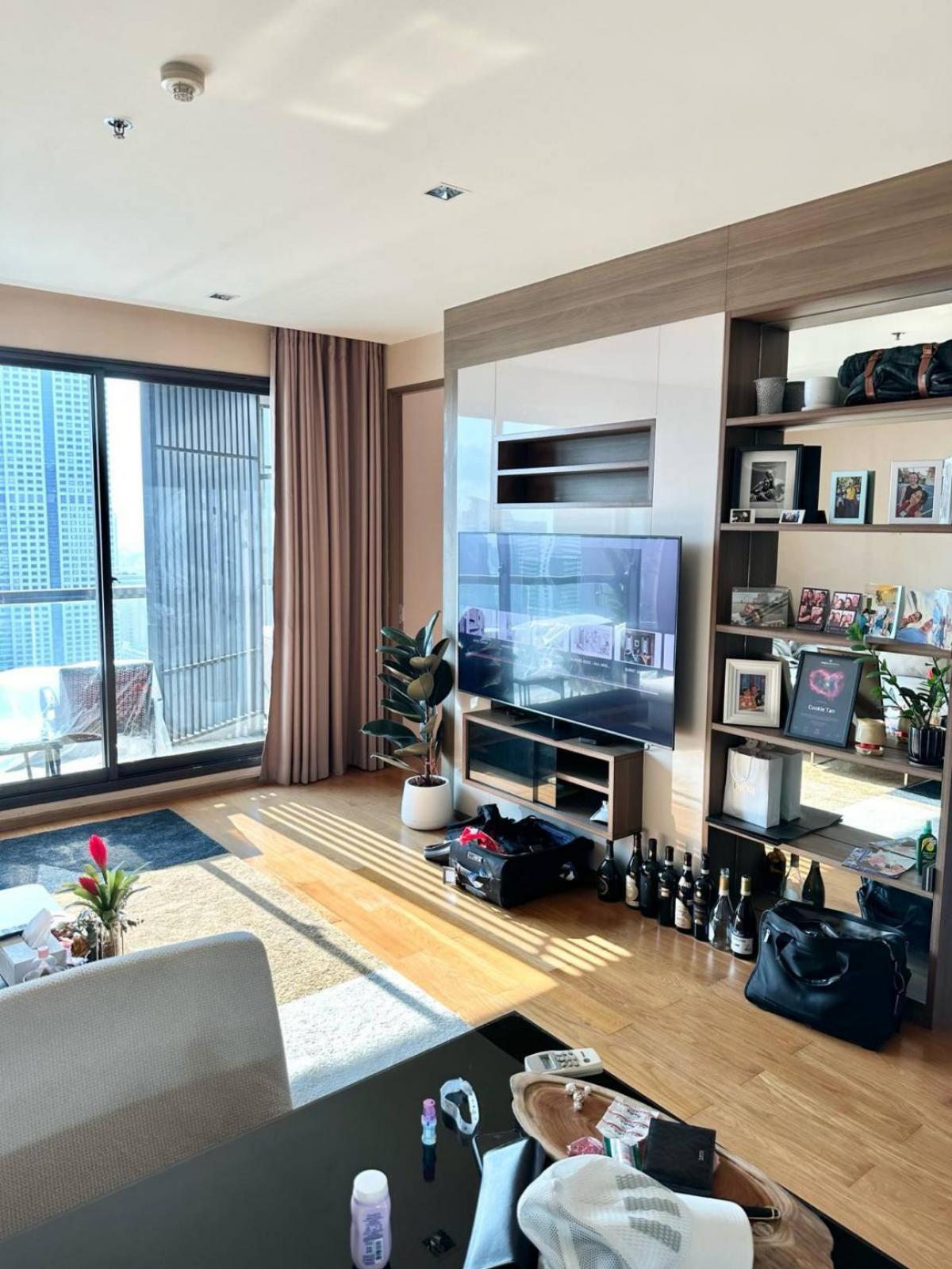For SaleCondoSathorn, Narathiwat : The Address Sathorn 12 | 2 Bed, 2 Bath | 76.5 sqm near BTS Saint LouisPrice 14 million! Complete facilities near Central Silom Complex