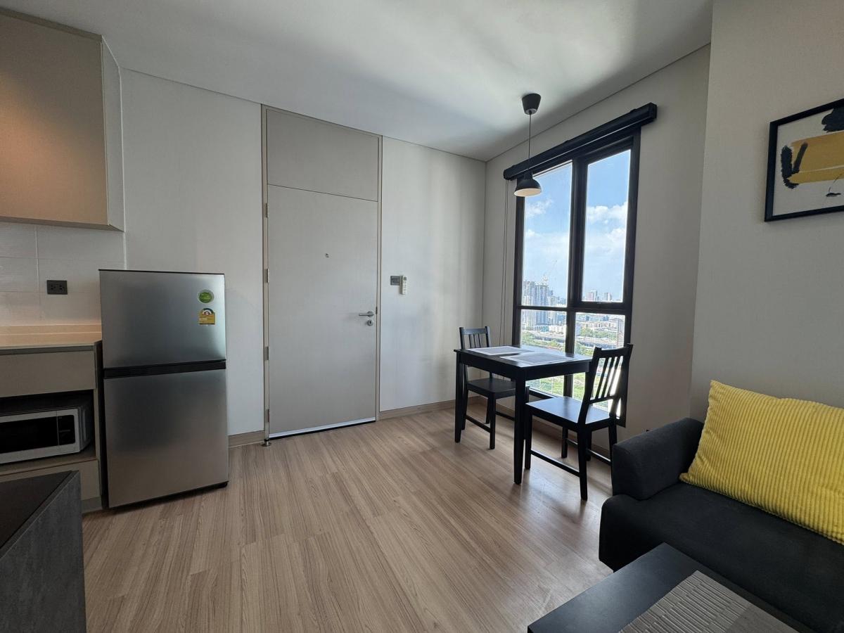 ให้เช่าคอนโดพระราม 9 เพชรบุรีตัดใหม่ RCA : 28/01/2026, เช่าคอนโด Lumpini Suite เพชรบุรี-มักกะสัน 1 ห้องนอน 15,000 บาท ใกล้ BTS/MRT พร้อมสิ่งอำนวยความสะดวกครบ!