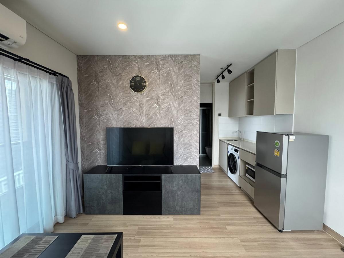 ให้เช่าคอนโดพระราม 9 เพชรบุรีตัดใหม่ RCA : 28/01/2026, เช่าคอนโด Lumpini Suite เพชรบุรี-มักกะสัน 1 ห้องนอน 15,000 บาท ใกล้ BTS/MRT พร้อมสิ่งอำนวยความสะดวกครบ!