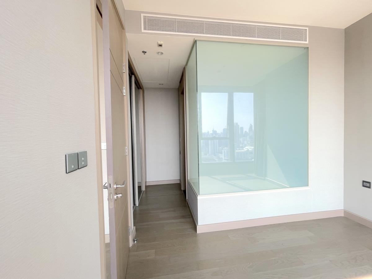 ขายคอนโดพระราม 9 เพชรบุรีตัดใหม่ RCA : 28/01/2026, รวมค่าโอนLuxury 1 Bedroom Condo @ THE ESSE Singha Complex – Prime Phetchaburi Location Exclusive Facilities & BTS Nearby – Live Urban Elegance Today!