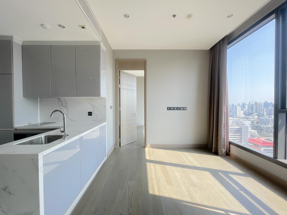 ขายคอนโดพระราม 9 เพชรบุรีตัดใหม่ RCA : 28/01/2026, รวมค่าโอนLuxury 1 Bedroom Condo @ THE ESSE Singha Complex – Prime Phetchaburi Location Exclusive Facilities & BTS Nearby – Live Urban Elegance Today!