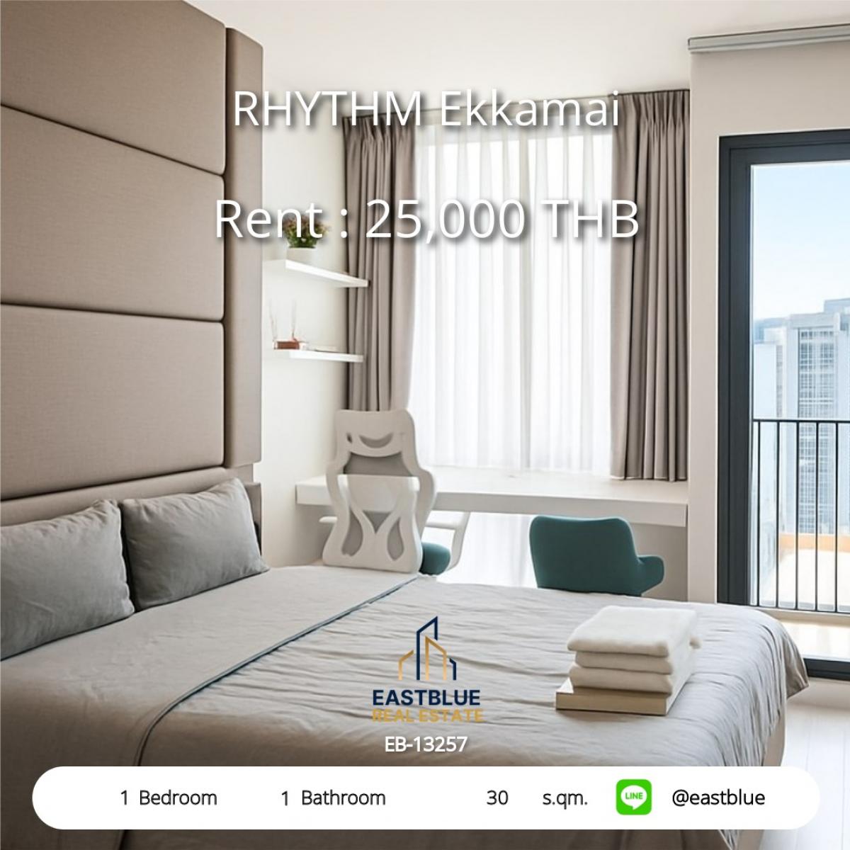 For RentCondoSukhumvit, Asoke, Thonglor : Rent a luxury condo RHYTHM Ekkamai, just 350 m from BTS.1 bedroom for 25,000 baht/month with complete amenities!