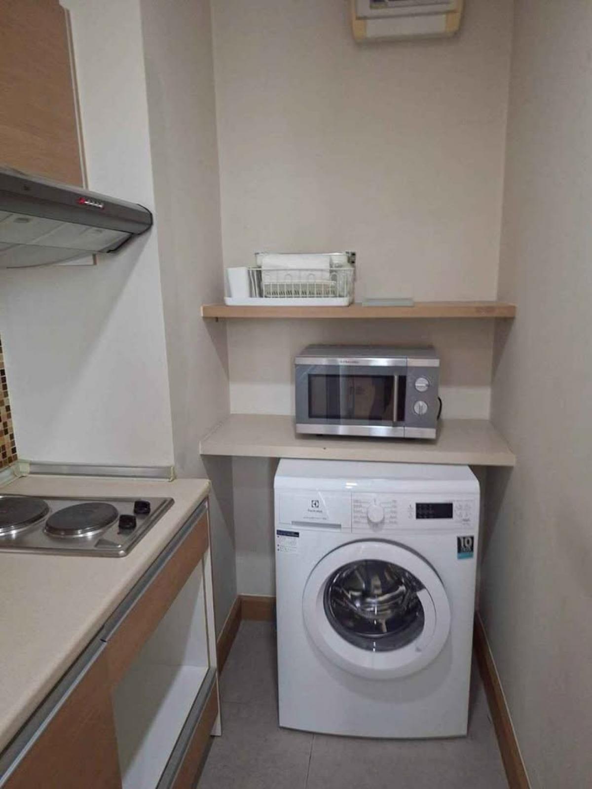 For RentCondoOnnut, Udomsuk : 1-bedroom condo, 54 sq.m., in the heart of Phra Khanong, near BTS, with swimming pool and fitness!Rent 29,000 baht/month at Le Luk Condominium – modern living with everything you need!