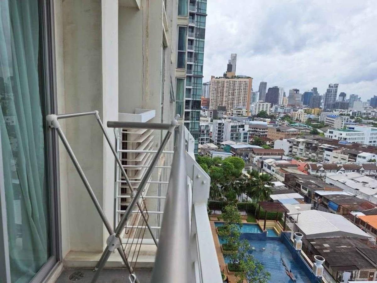 For RentCondoOnnut, Udomsuk : 1-bedroom condo, 54 sq.m., in the heart of Phra Khanong, near BTS, with swimming pool and fitness!Rent 29,000 baht/month at Le Luk Condominium – modern living with everything you need!