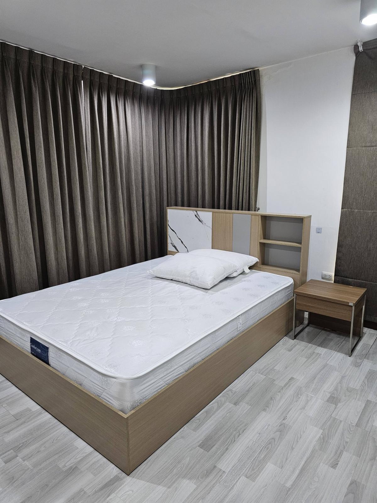 For RentCondoOnnut, Udomsuk : Rent a condo at Bangkok Feliz Sukhumvit 69, size 44 sqm.Ready to move in, close to BTS Phra Khanong for only 17,000 baht/month!